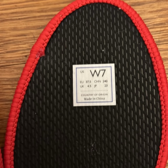 ROTHY’S- The Flat. Size 7. Red. Brand New Condition. - Picture 11 of 16